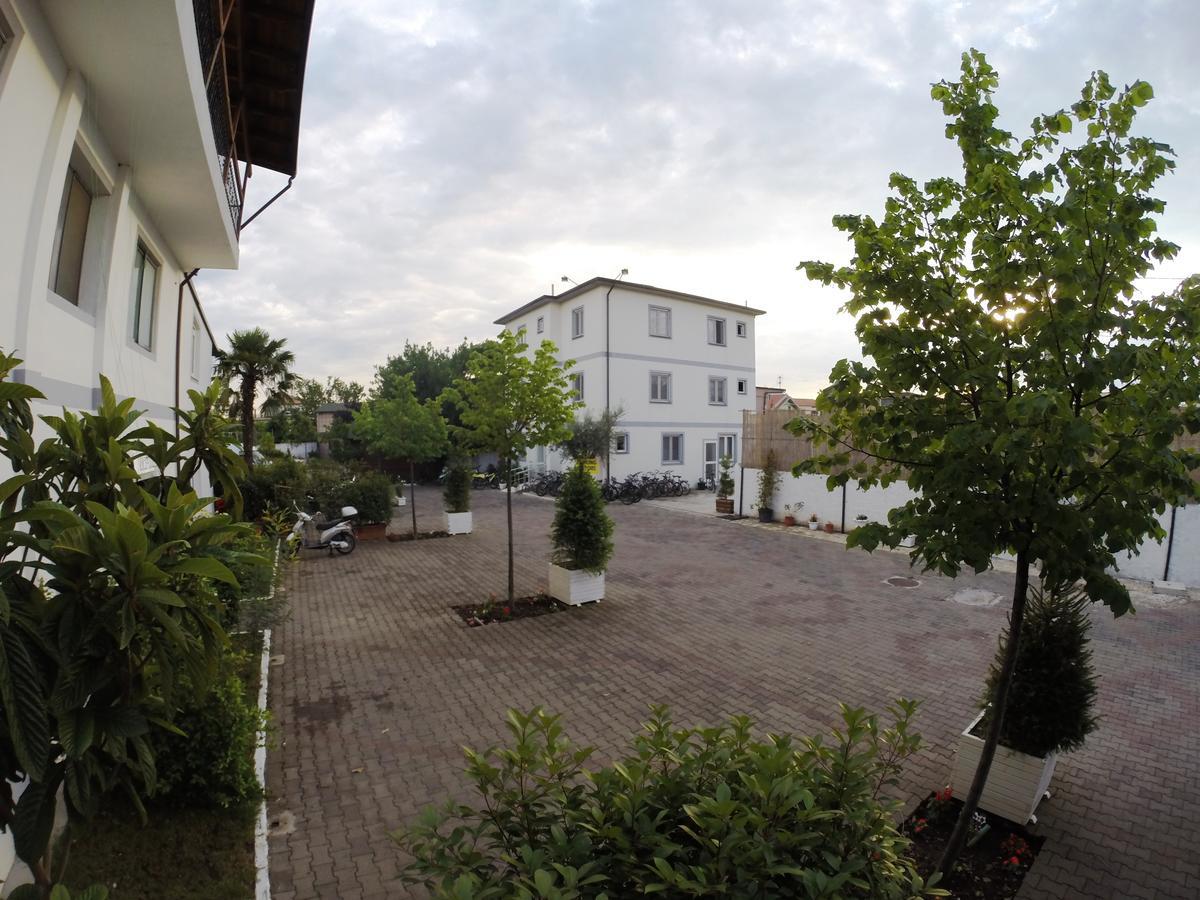 Hotel Bicaj Shkoder Exterior photo